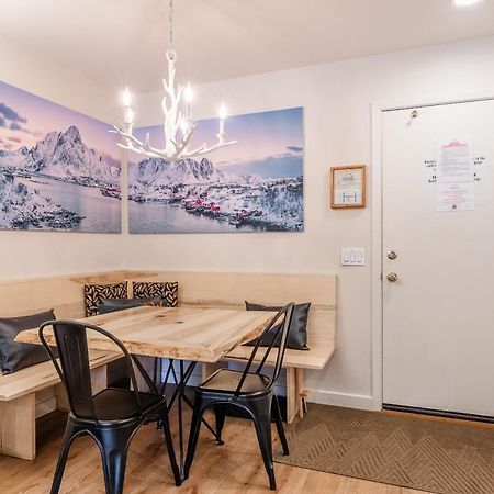 Fully Renovated! St Anton #17 Ski In Ski Out 1 Bedroom 1 Bathroom Condo! Sleeps Up To 4! Mammoth Lakes Luaran gambar