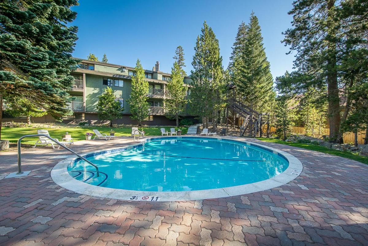 Fully Renovated! St Anton #17 Ski In Ski Out 1 Bedroom 1 Bathroom Condo! Sleeps Up To 4! Mammoth Lakes Luaran gambar