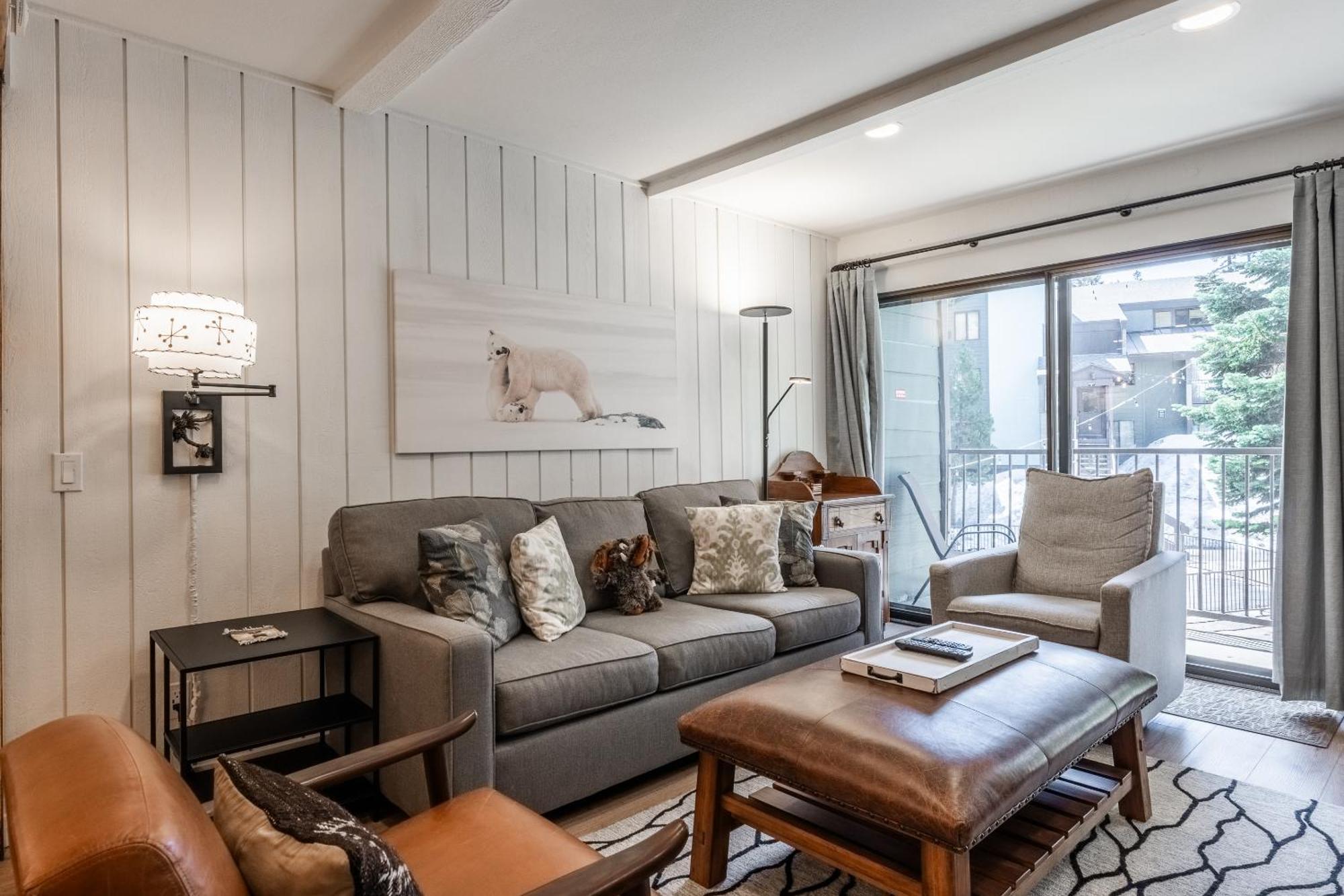 Fully Renovated! St Anton #17 Ski In Ski Out 1 Bedroom 1 Bathroom Condo! Sleeps Up To 4! Mammoth Lakes Luaran gambar